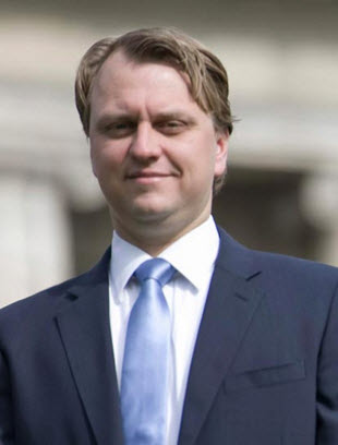 Rechtsanwalt   Carsten Kerschies