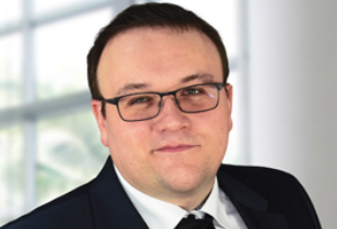 Rechtsanwalt   Guido Noviyanti