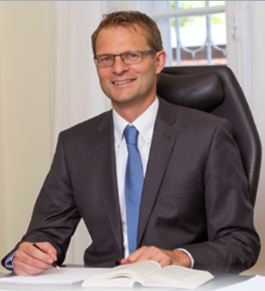 Rechtsanwalt  Dr. jur. Jens Steinigen