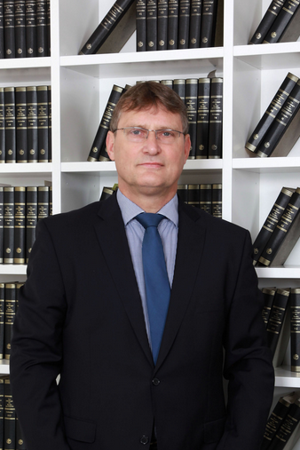 Rechtsanwalt   Karl-Heinz Blaha