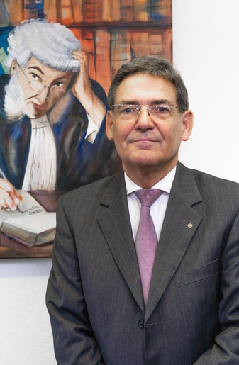 Rechtsanwalt  Dr. Klaus Büchler
