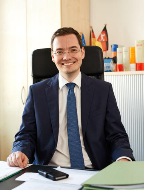 Rechtsanwalt   Ole M. Hammer