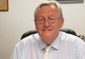 Rechtsanwalt  Dr. Peter Auffermann
