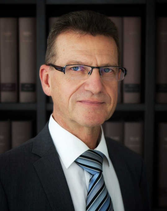 Rechtsanwalt   Reinhold Schmid