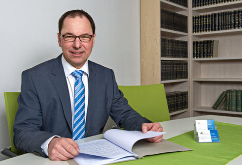 Rechtsanwalt   Roman Hanisch