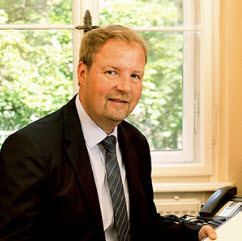 Rechtsanwalt   Tomas Hacker