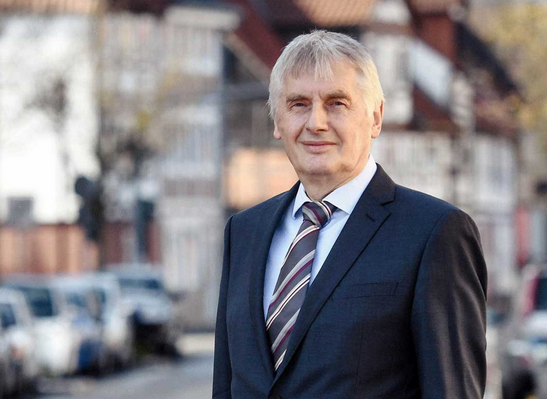 Rechtsanwalt und Notar   Ewald Lambertz