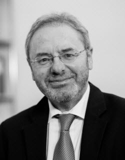 Rechtsanwalt und Notar   Heinrich Schmidt