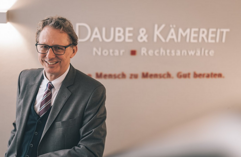 Rechtsanwalt und Notar   Jörg Daube