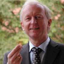 Rechtsanwalt und Notar  Dr.jur. Paul Hoffmann