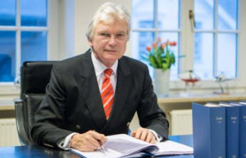 Rechtsanwalt und Notar   Sebastian Strohmeier