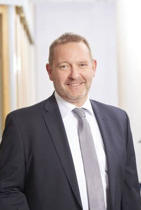 Rechtsanwalt und Notar   Tobias Lambrecht