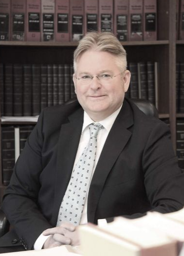 Rechtsanwalt und Notar   Tobias Rudel