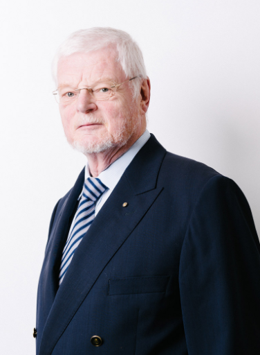 Rechtsanwalt und Notar a.D.  Dr. Klaus Grantz