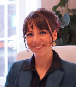 Rechtsanwältin   Charleen Schirmer