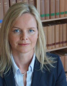 Rechtsanwältin   Diana Schumacher