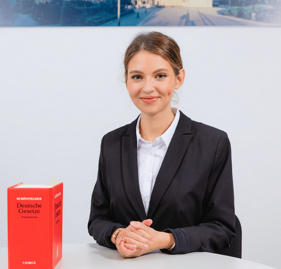 Rechtsanwältin   Evelina Koehler