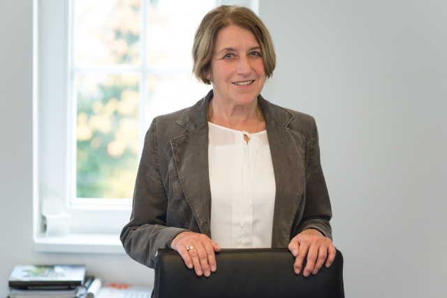 Rechtsanwältin   Gaby Trost