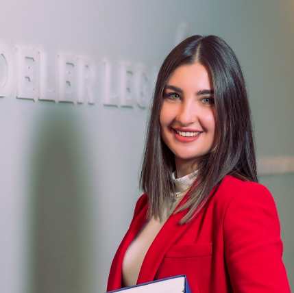 Rechtsanwältin   Giulia Dall´Anese