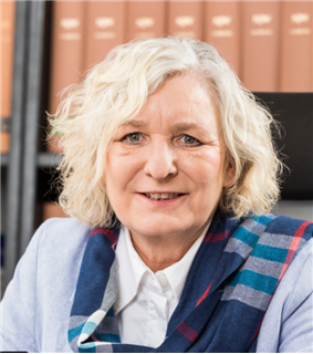 Rechtsanwältin   Heike Jez