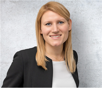 Rechtsanwältin   Jacqueline Geiß
