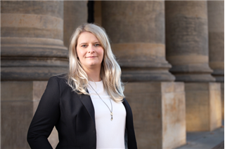 Rechtsanwältin   Juliane Helling