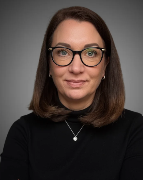 Rechtsanwältin   Katharina Theuerkaufer