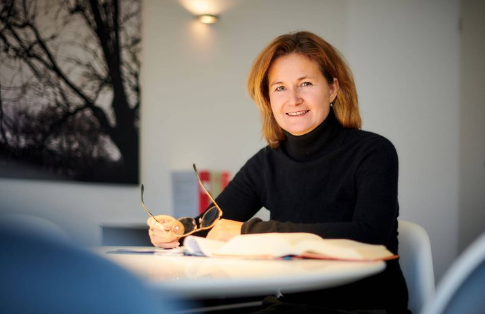 Rechtsanwältin   Kathrin Kellner