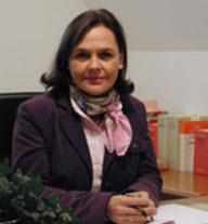 Rechtsanwältin   Michaela Jagdschian