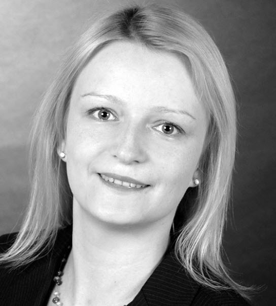 Rechtsanwältin   Sandra Dobner