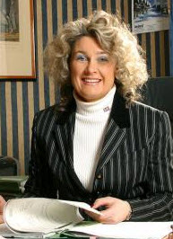 Rechtsanwältin und Notarin Sigrid Hartmann